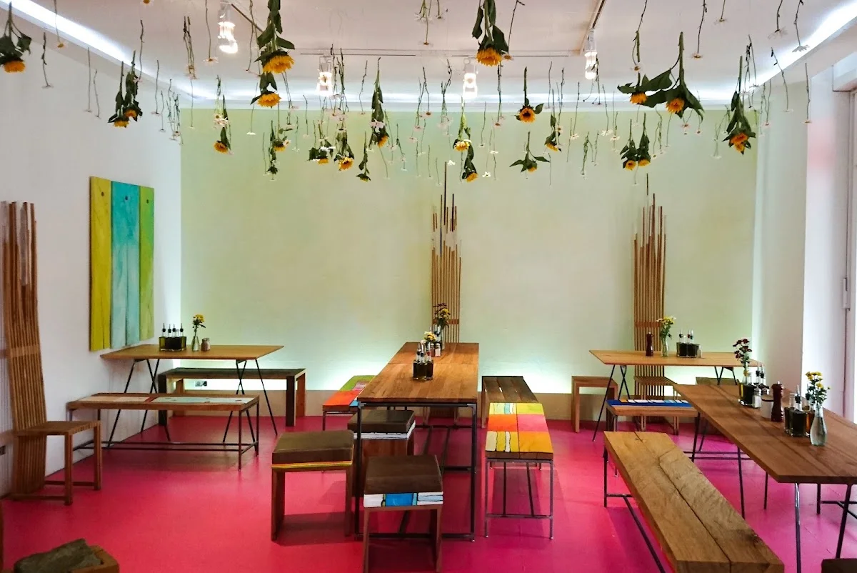 LOLA Pizzaiola – Atmosphäre in Berlin