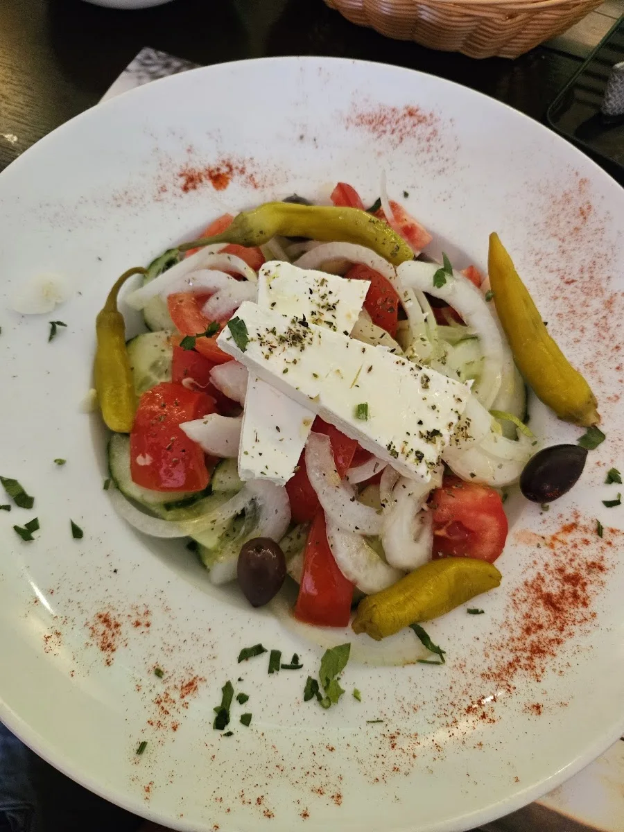 Griechisches Restaurant Olympia – Besucherfoto: CMH 983 in Menden, Nordrhein-Westfalen