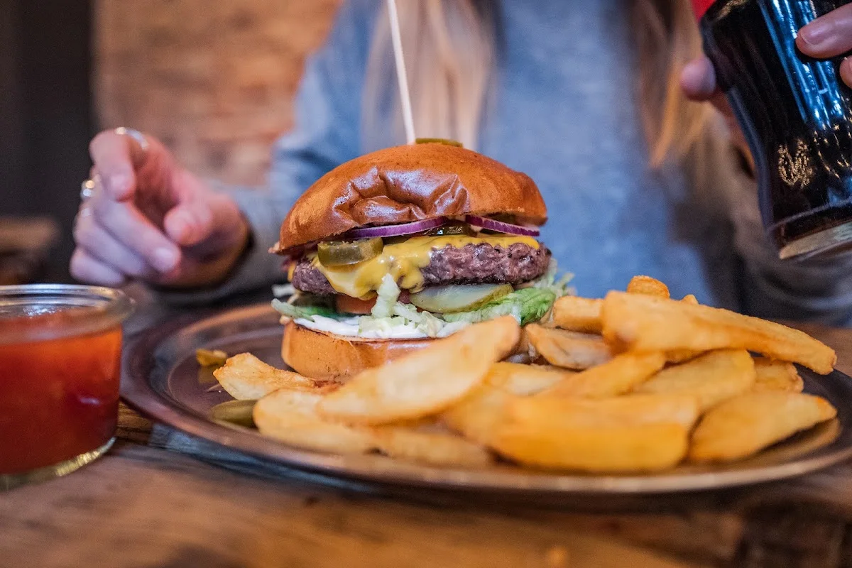 Burger Heroes Reeperbahn – Vom Inhaber in Hamburg