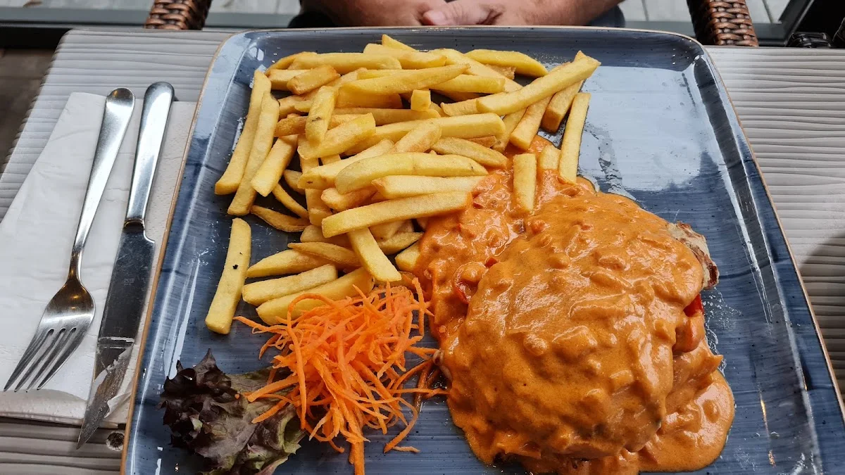 Restaurant Irodion - Ihr Grieche in Schöneiche bei Berlin – Schnitzel in Schöneiche bei Berlin, Brandenburg