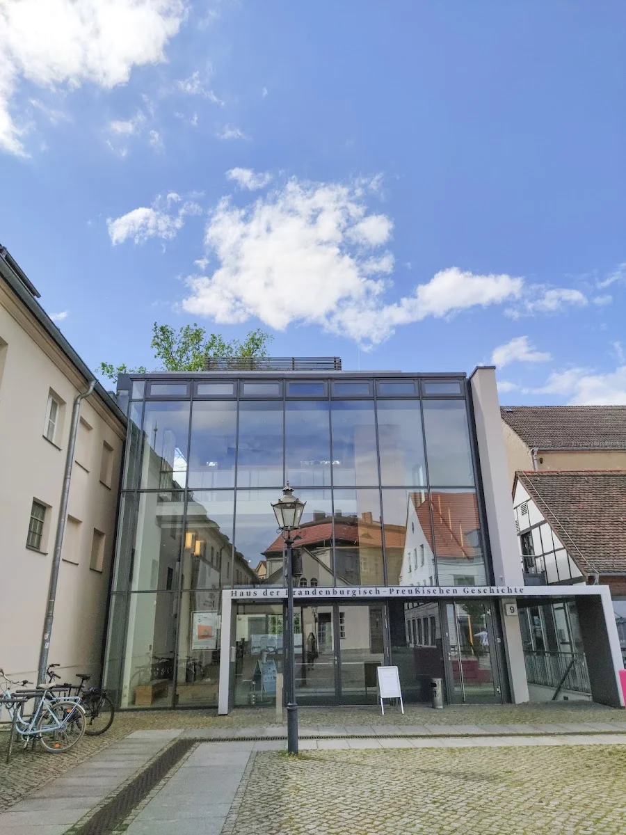 Brandenburg Museum für Zukunft, Gegenwart und Geschichte – Museum in Potsdam, Brandenburg