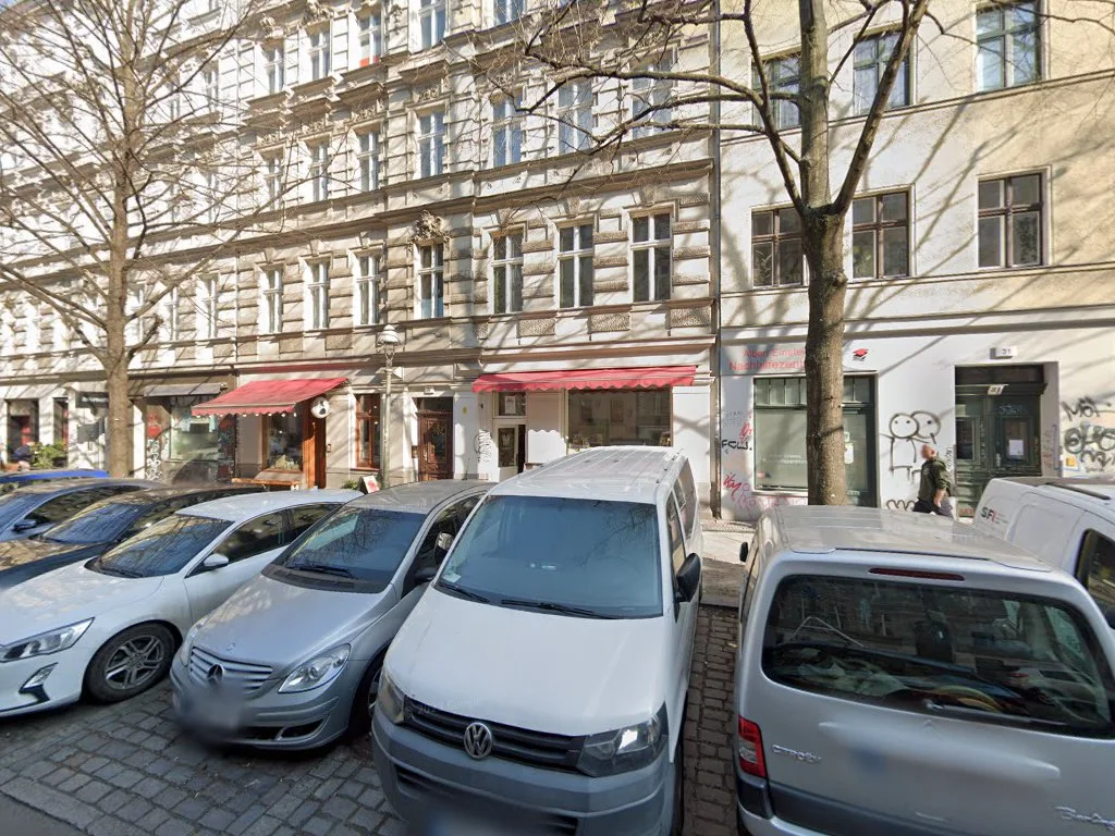 ivallan's Second-Hand & Exceptional Books – Street View ve 360° in Berlin