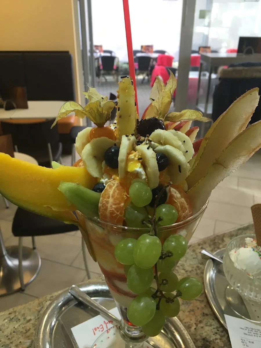 Eiscafé Cellino – Parfait in Dormagen, Nordrhein-Westfalen