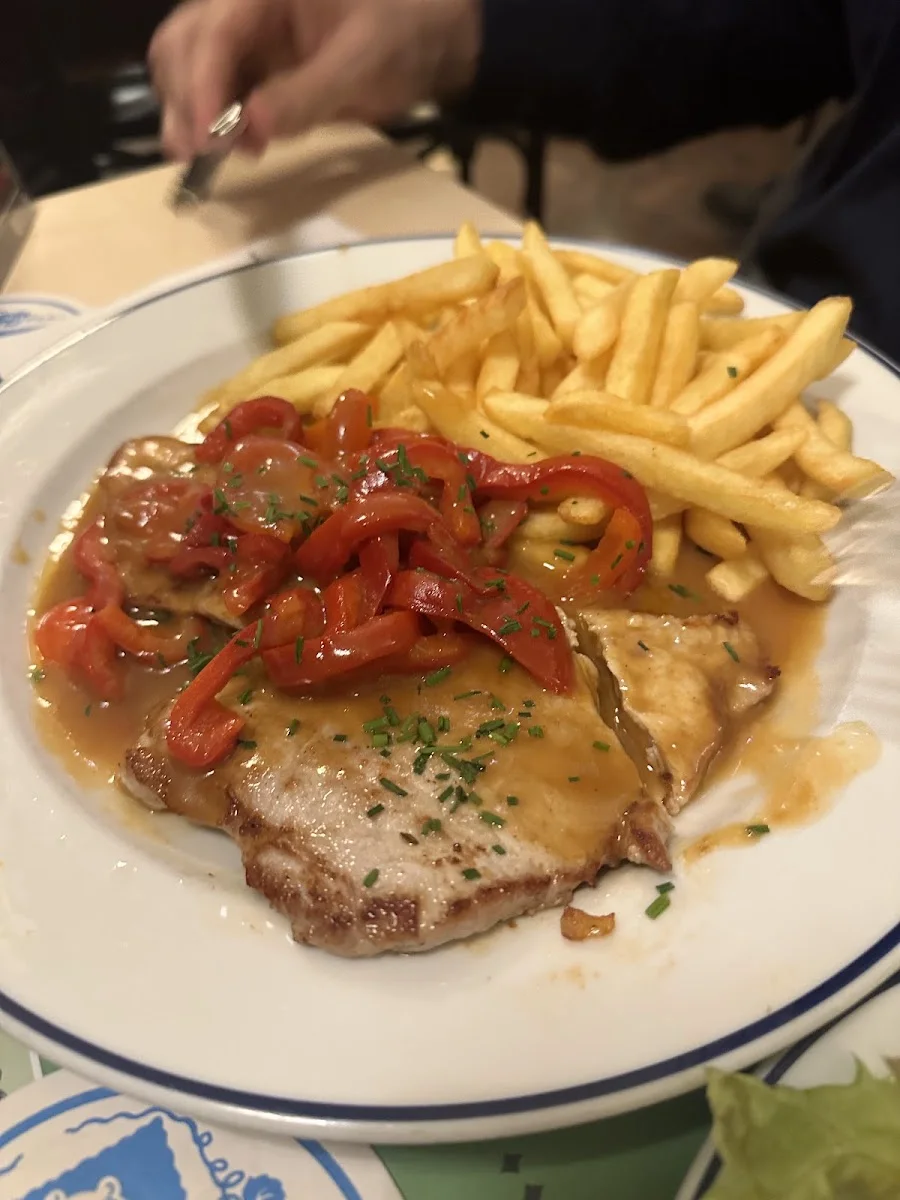 Schelling-Salon – Schnitzel in München, Bayern