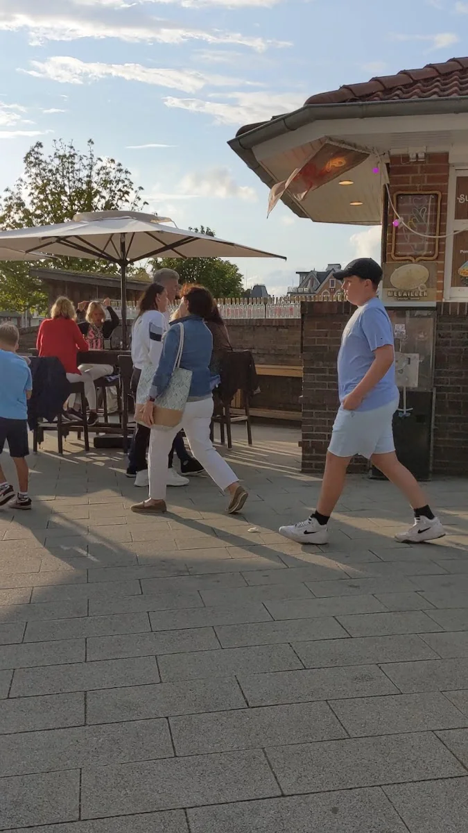 Hafeneck – Fast-Food-Restaurant in Timmendorfer Strand, Schleswig-Holstein