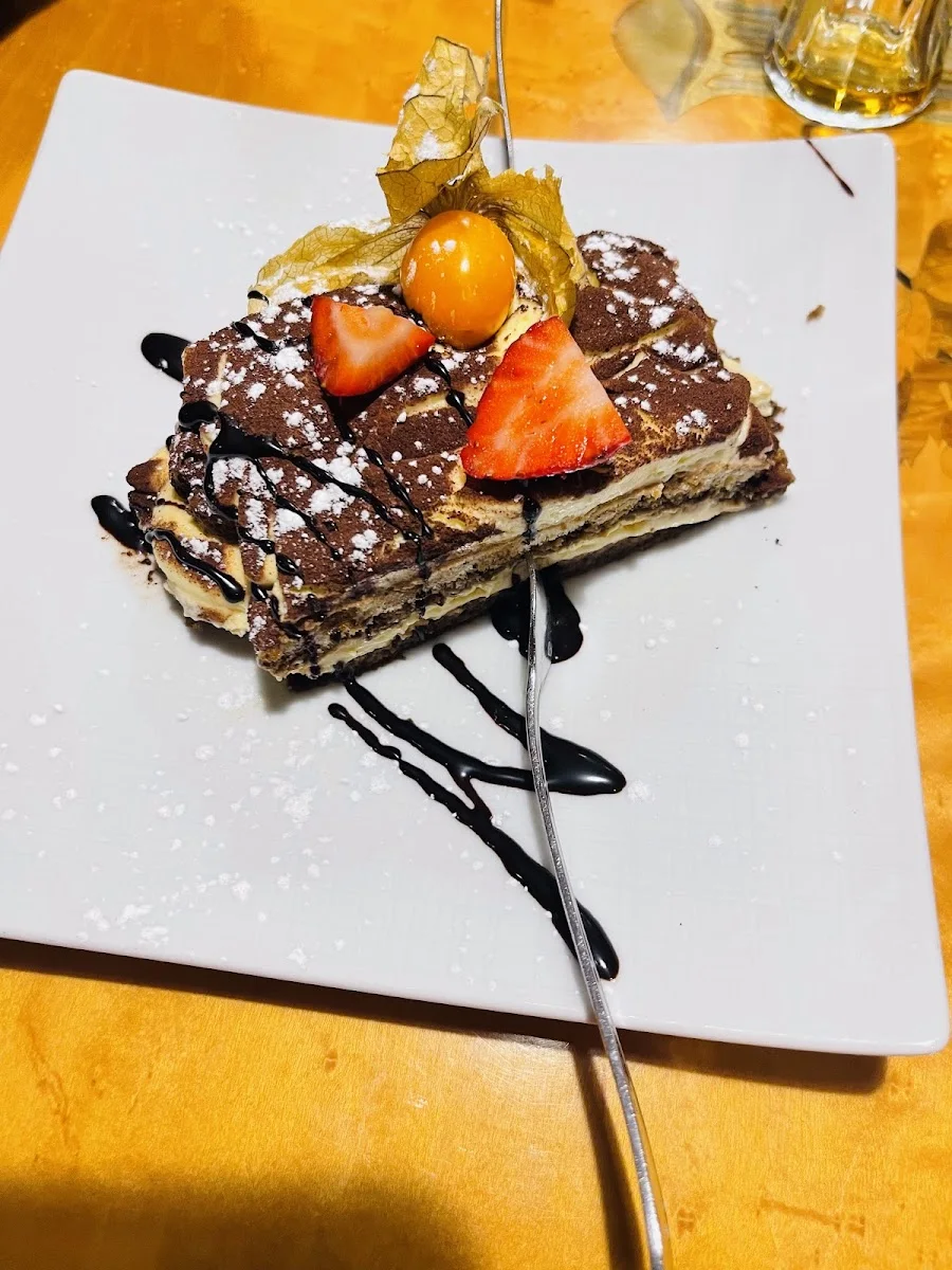 Bernis Nudelbrett – Tiramisu in München, Bayern