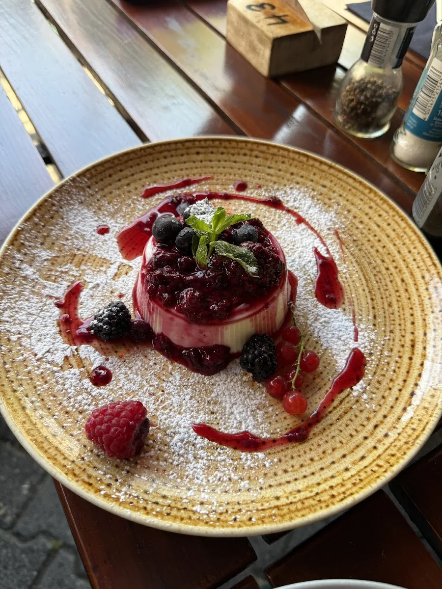 Ristorante Pizzeria - PAPANOVA – Panna cotta in Frankfurt am Main, Hessen