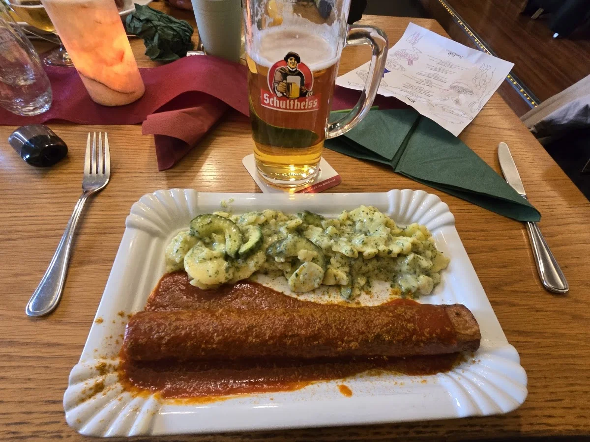 Nante-Eck | Restaurant Berlin Mitte – Bratwurst in Berlin