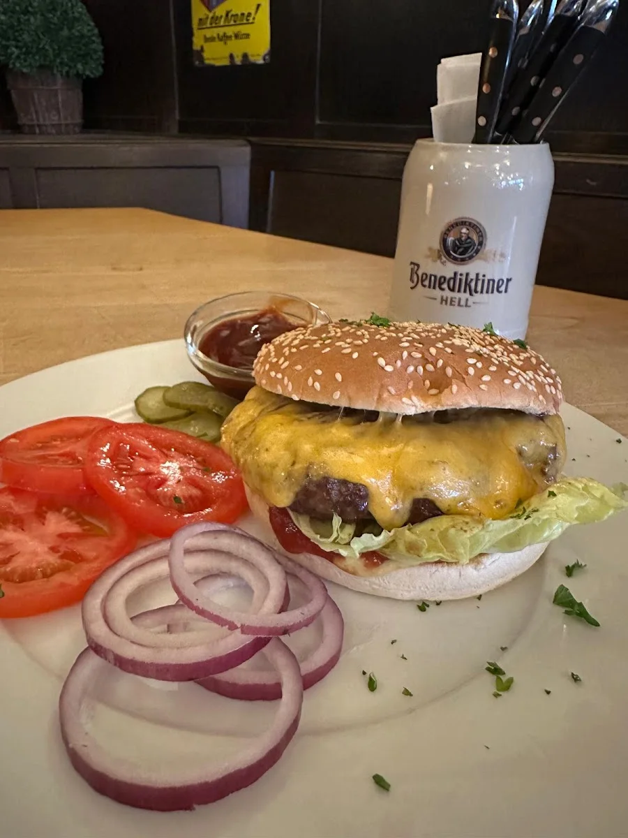 B.O.N. – brauhaus ohne namen – Bierhalle in Köln, Nordrhein-Westfalen