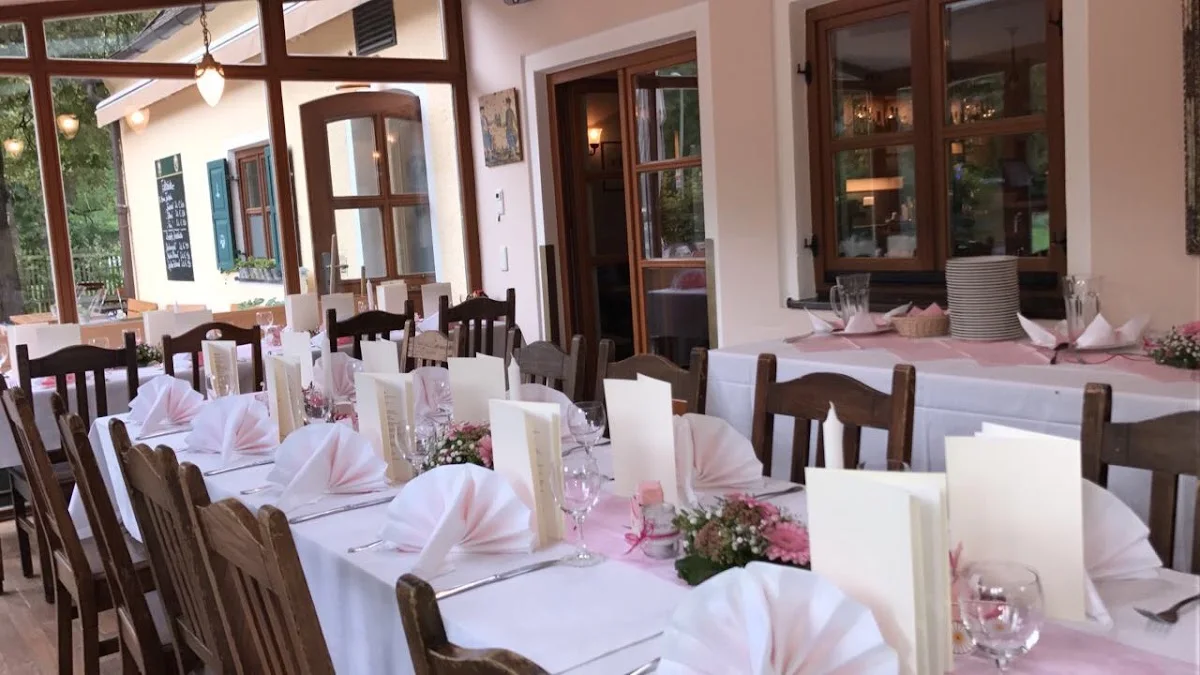 Wirtshaus Zamdorfer Biergarten – Atmosphäre in München, Bayern