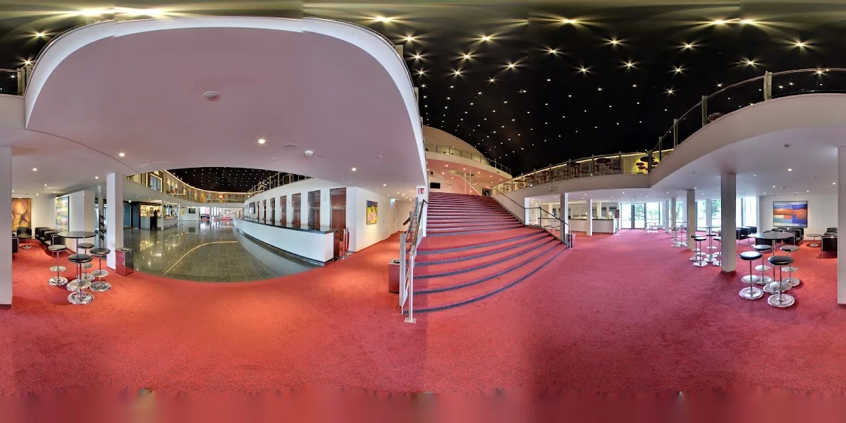 Stage Theater im Hafen – Street View & 360°-Fotos in Hamburg