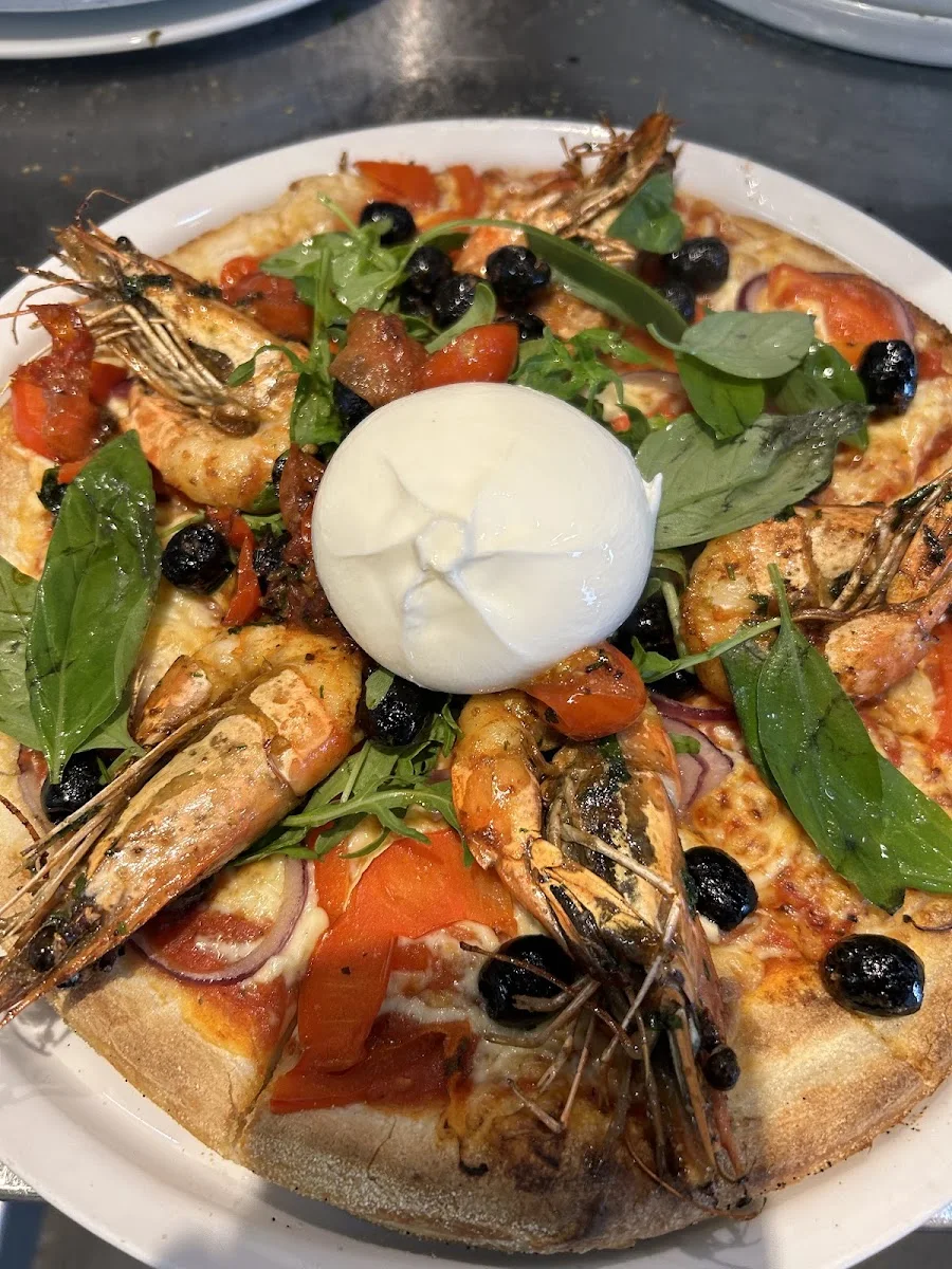 Pizzeria Giulio – Essen und Trinken in Frankfurt am Main, Hessen