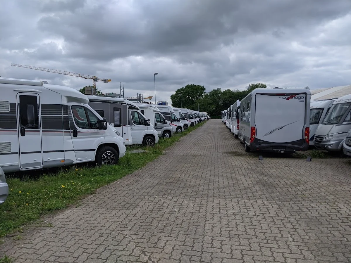 Reisemobile Schwarzenbek GmbH – Parken in Schwarzenbek, Schleswig-Holstein