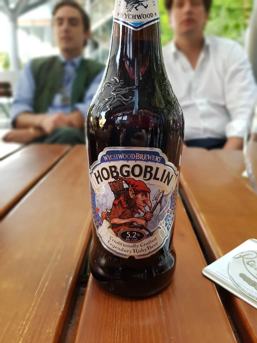 Das Haus der 100 Biere -Deutsches Restaurant und Bar – Root Beer in Berlin