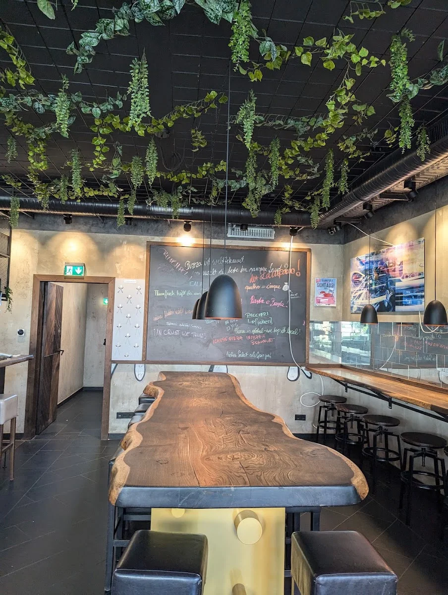 Zampano Pizza & Pasta – Atmosphäre in Frankfurt am Main, Hessen