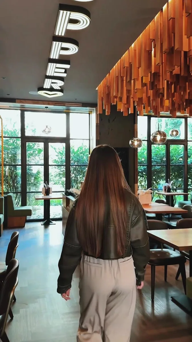 Upper Grill & Bar – Atmosphäre in Berlin