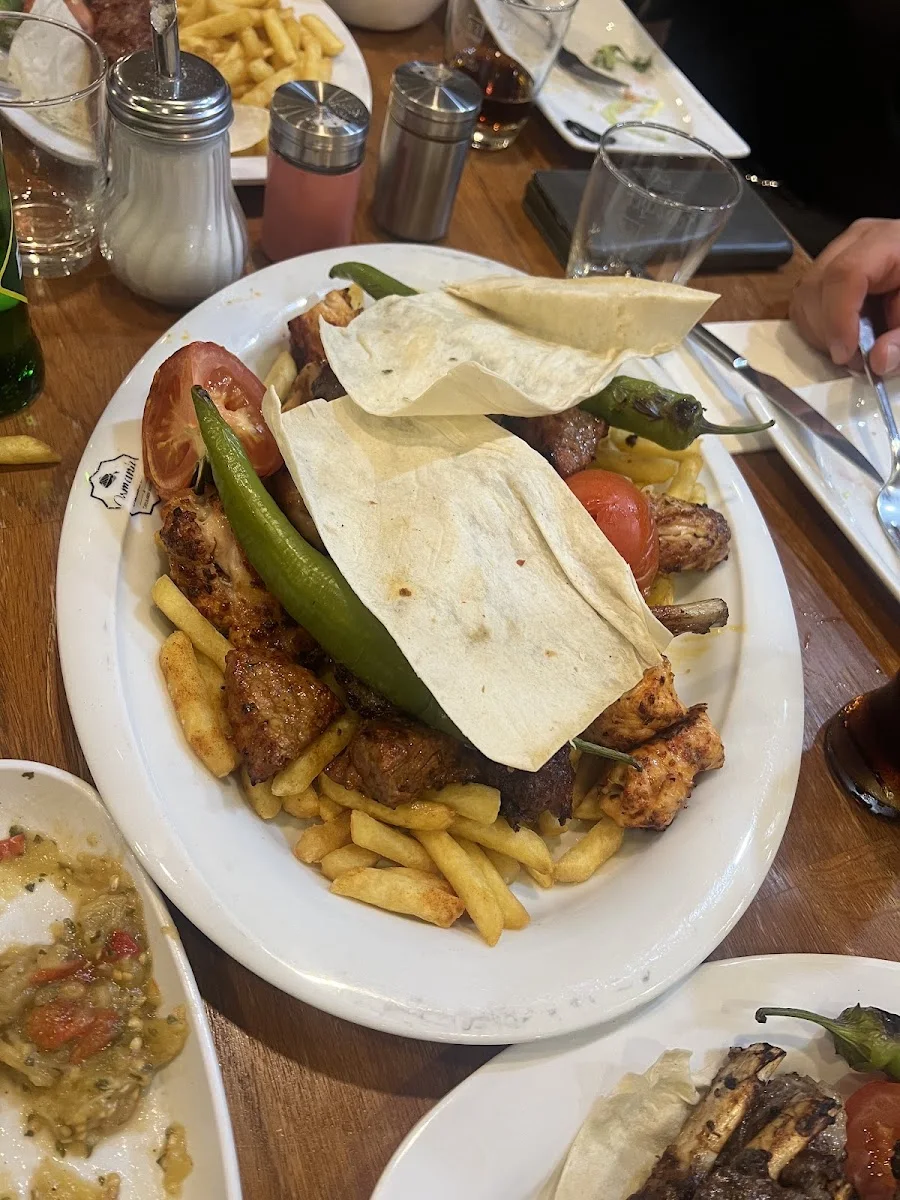Osmanlı Tulumbacısı Cafe & Restaurant – Souvlaki in Stuttgart Zuffenhausen, Baden-Württemberg