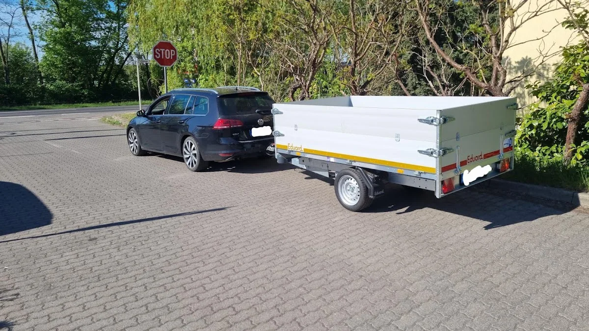 Anhänger Berlin – Besucherfoto: EL ES in Schöneiche bei Berlin, Brandenburg
