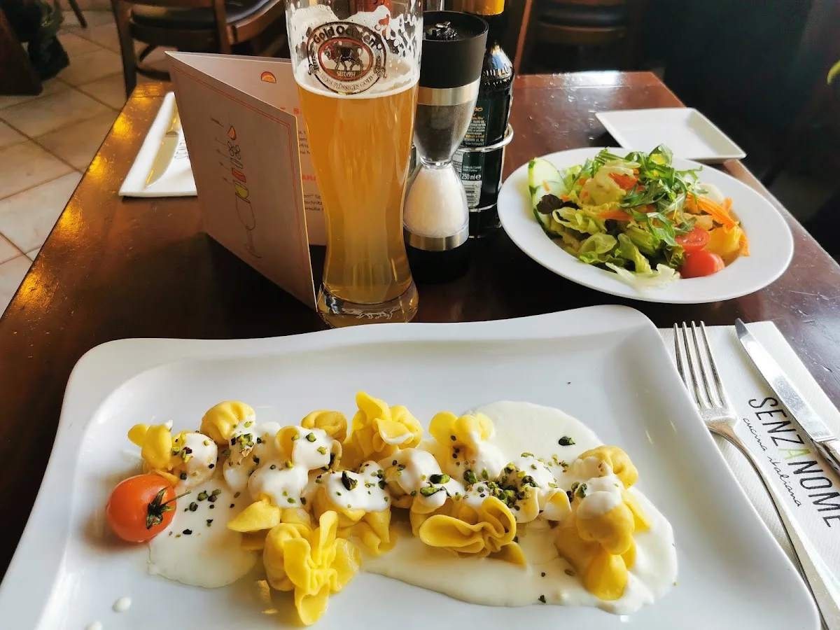 SENZANOME Cucina Italiana – Tortellini in Stuttgart, Baden-Württemberg