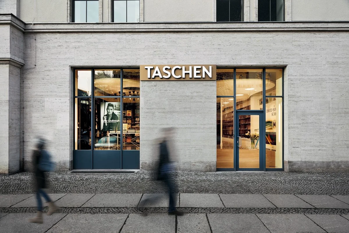 TASCHEN Store Berlin – Vom Inhaber in Berlin