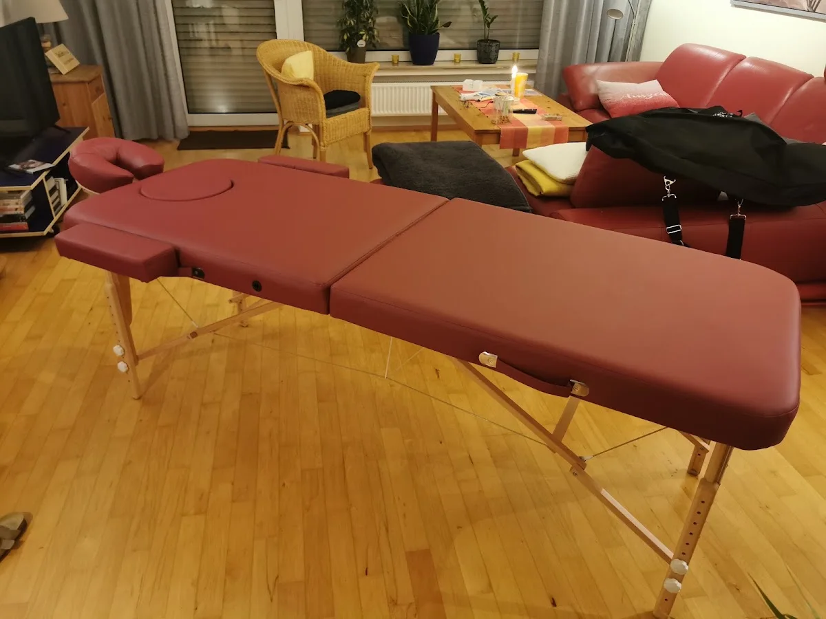 Massageliegenhaus Berlin | Massunda – Besucherfoto: Hartmut Goubeaud in Berlin
