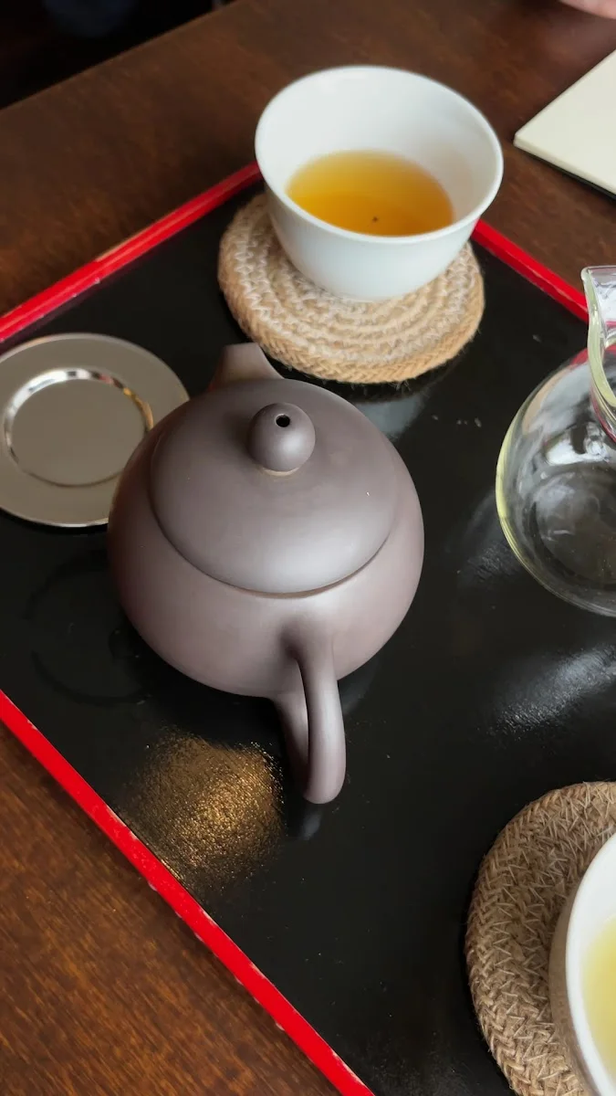 "make tea not war" - Teehandel, Teehaus, Tea shop, tea house, お茶屋 – Teeladen in Berlin