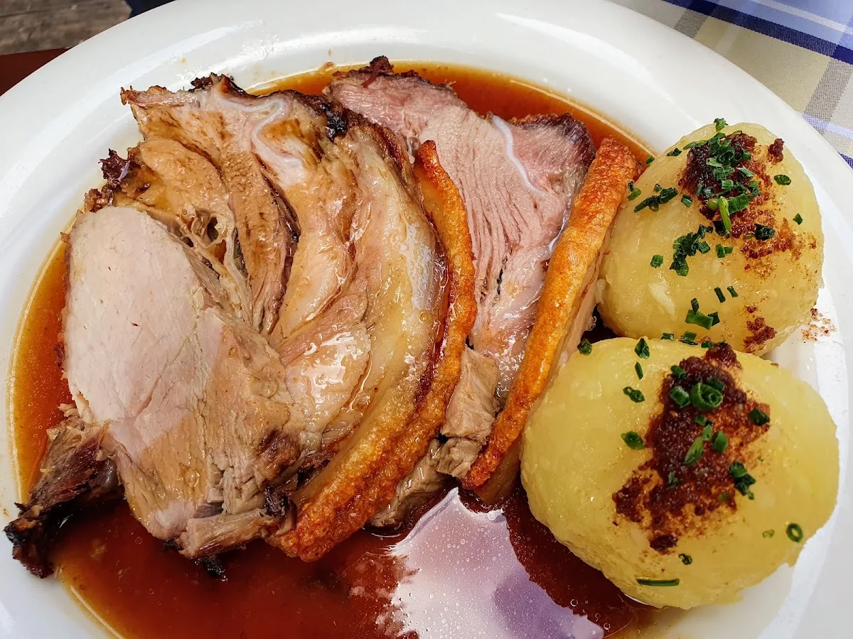 Kraillinger Brauerei – Sauerkraut in Krailling, Bayern