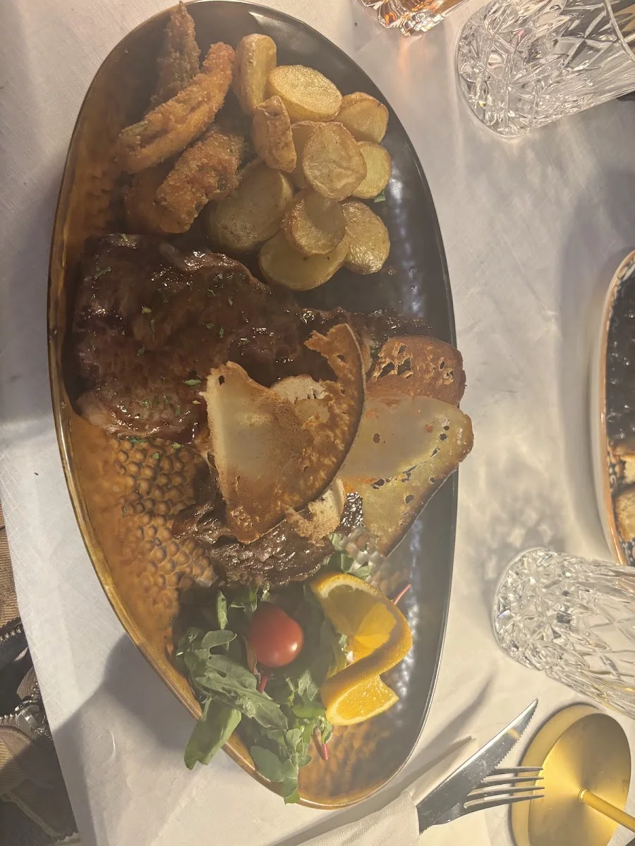 ROSSO MILLE MIGLIA – Restaurant in München, Bayern