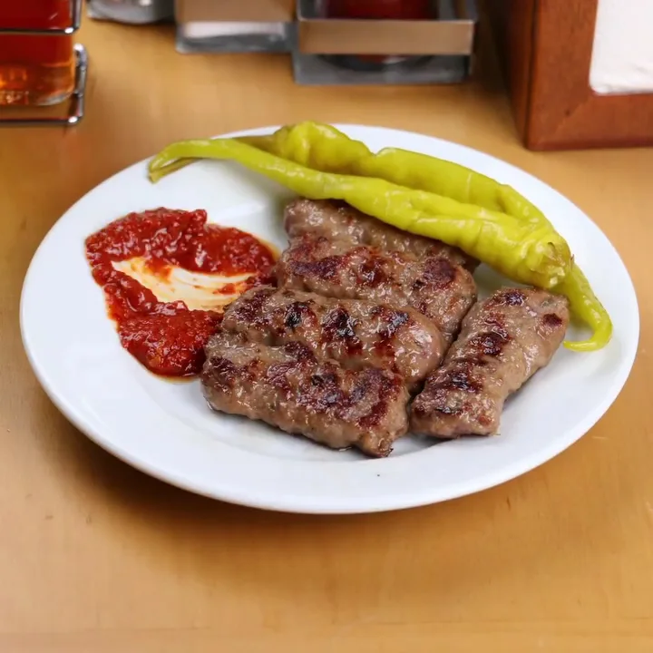 Sultanahmet Koftecisi München – Türkisches Restaurant in München, Bayern