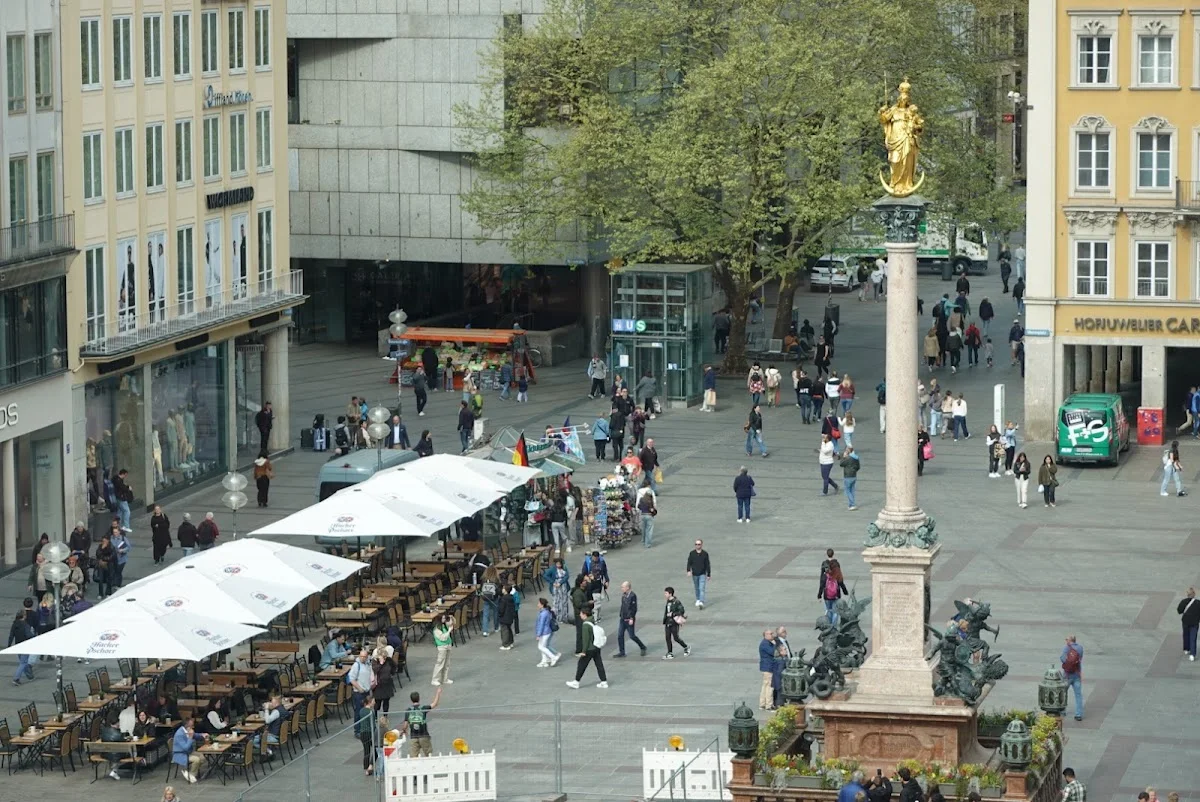 LUDWIG BECK - Kaufhaus der Sinne – Besucherfoto von John Good in München, Bayern