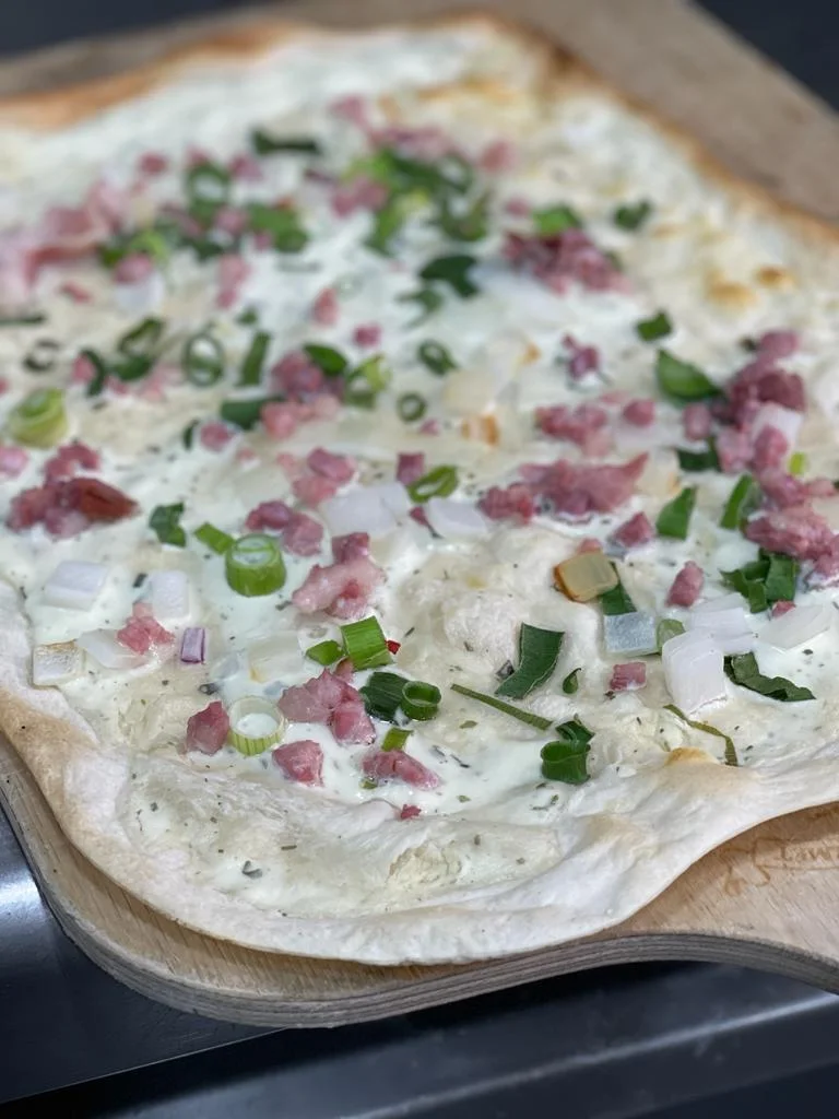 Cafe CENTRAL - Lüneburg Restaurant, Café & Bar – Flammkuchen in Lüneburg, Niedersachsen