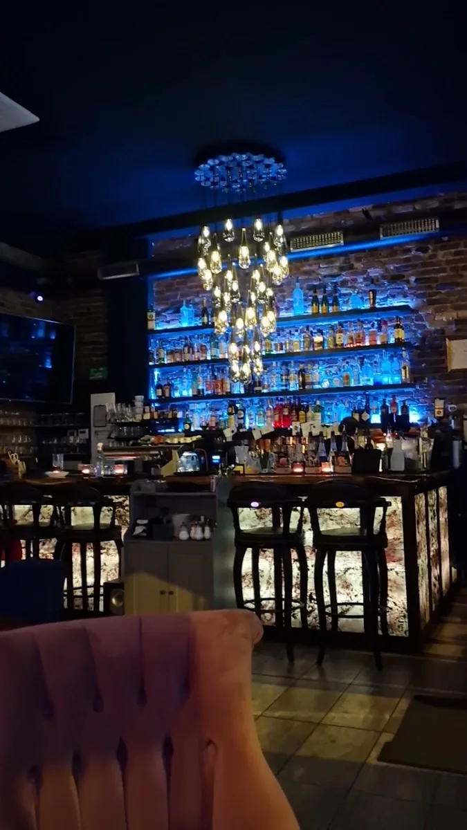 Nekos Café Bar – Café in Frankfurt am Main, Hessen