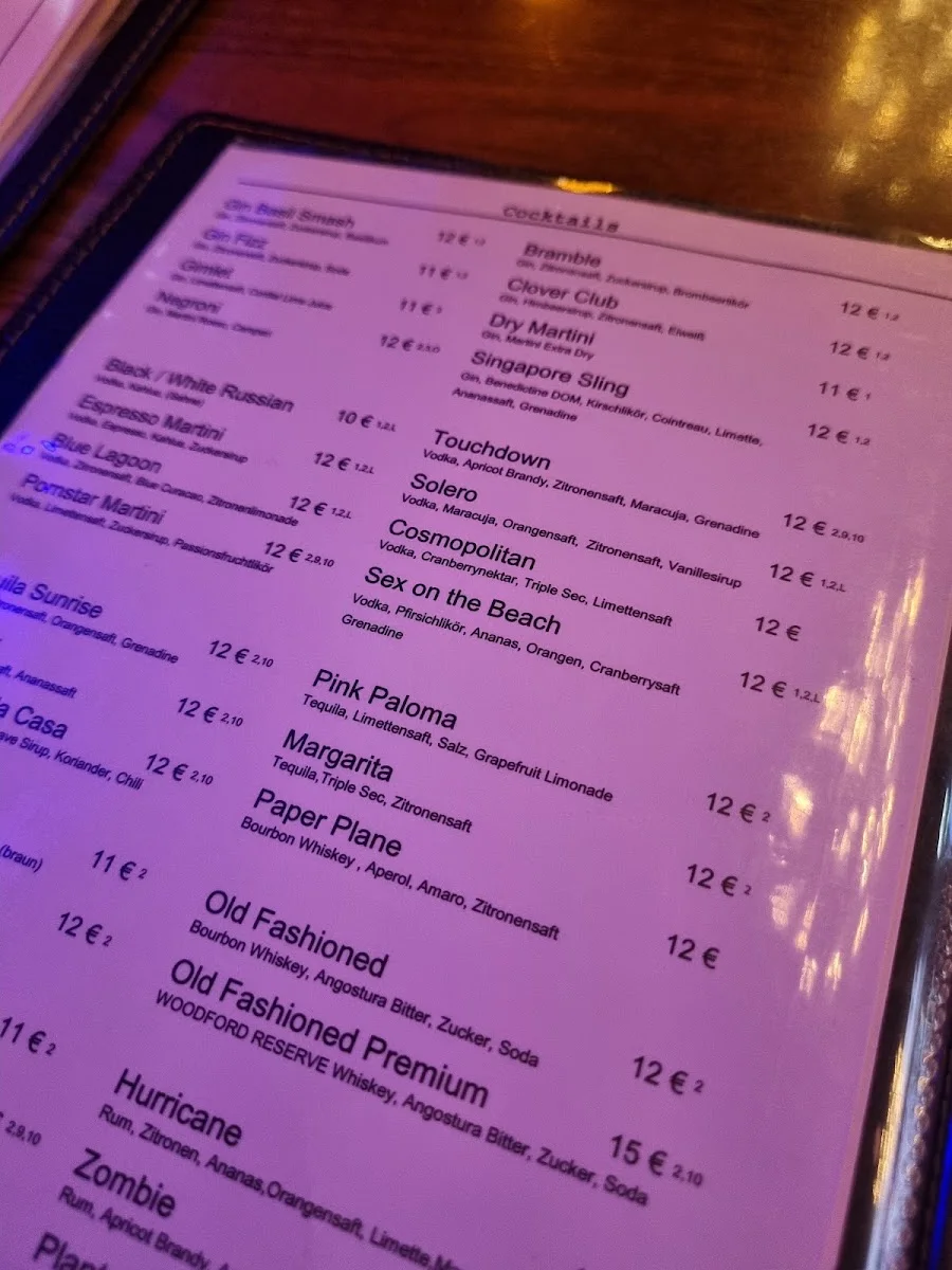 Nekos Café Bar – Speisekarte in Frankfurt am Main, Hessen