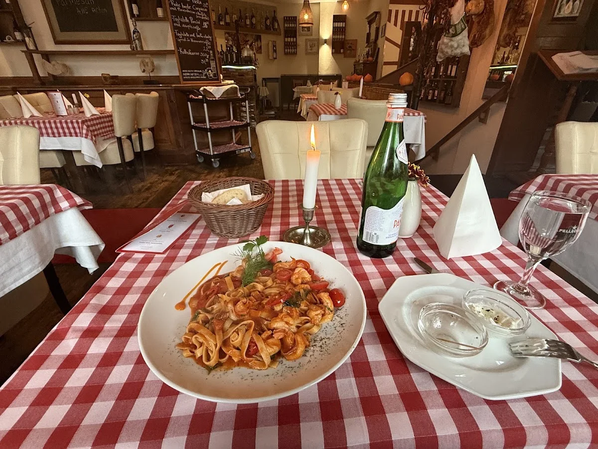 Rossini Quattro – Essen und Trinken in Berlin
