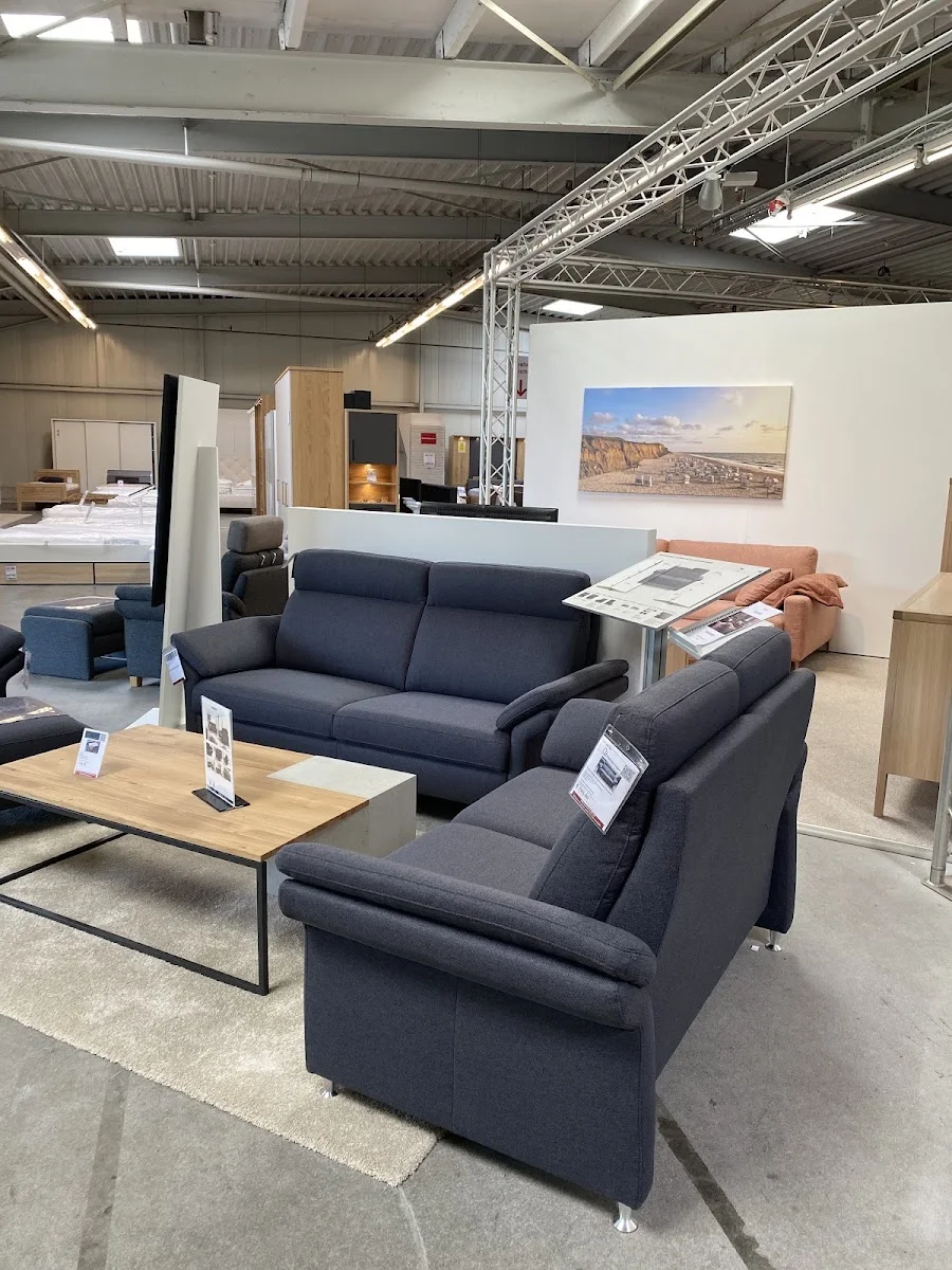 Lagerverkauf Röhr – Besucherfoto: Peter M in Lippstadt, Nordrhein-Westfalen