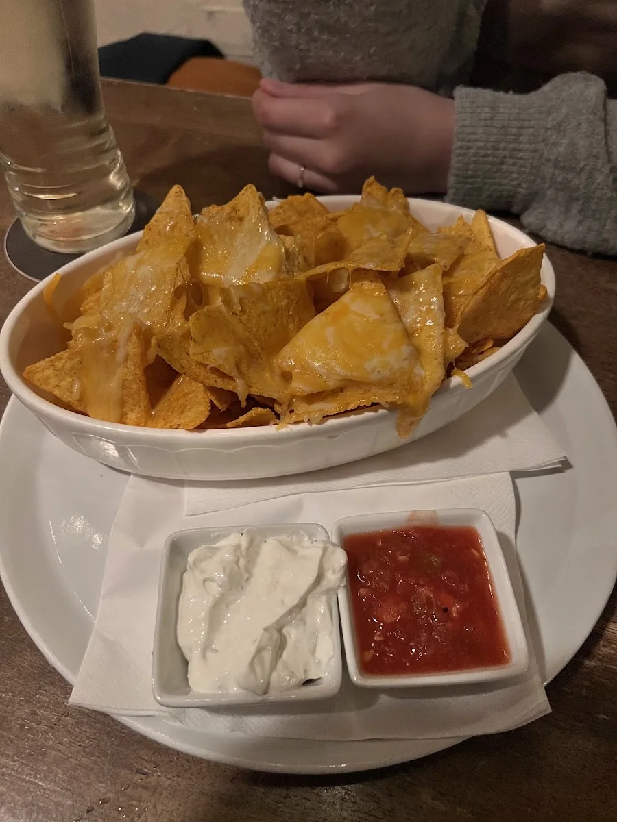 Irish Pub in the Fleetenkieker – Nachos in Hamburg