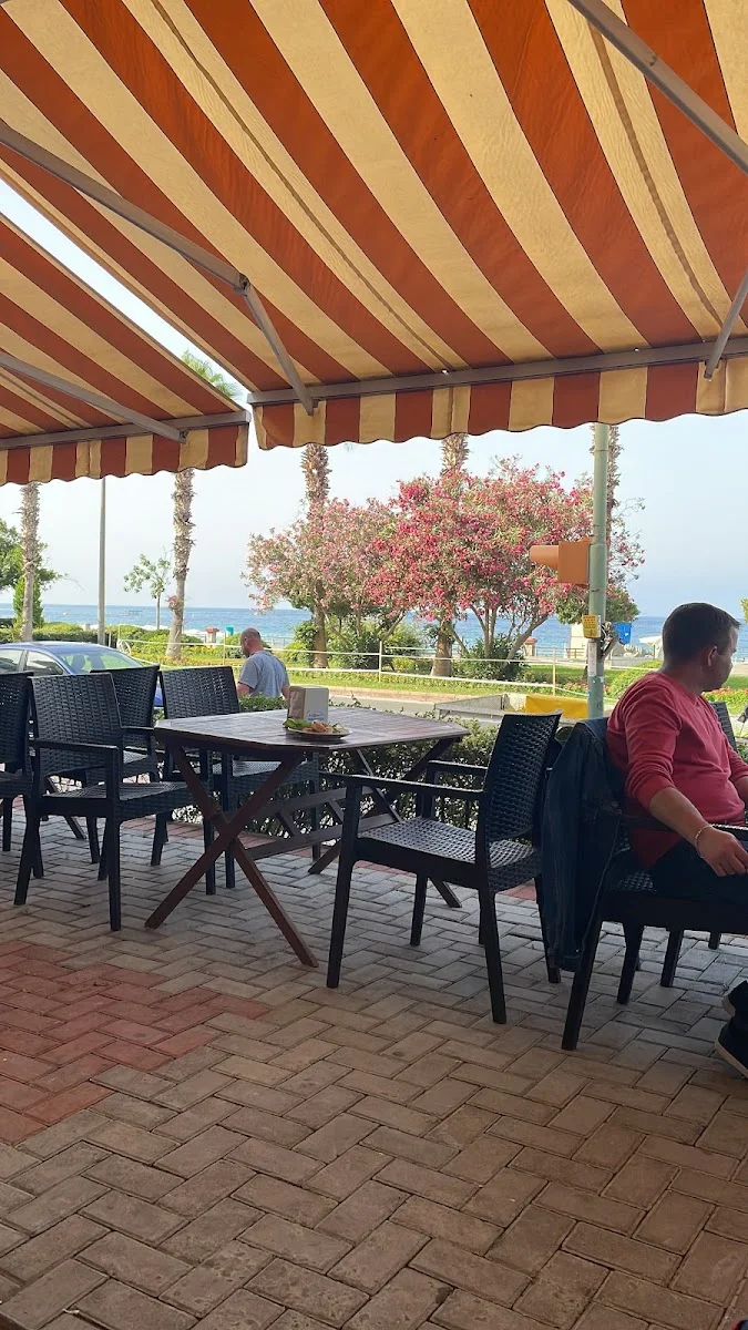 Paradies Reisen Yavuz Alsdorf – Innenansichten in Alsdorf, Nordrhein-Westfalen