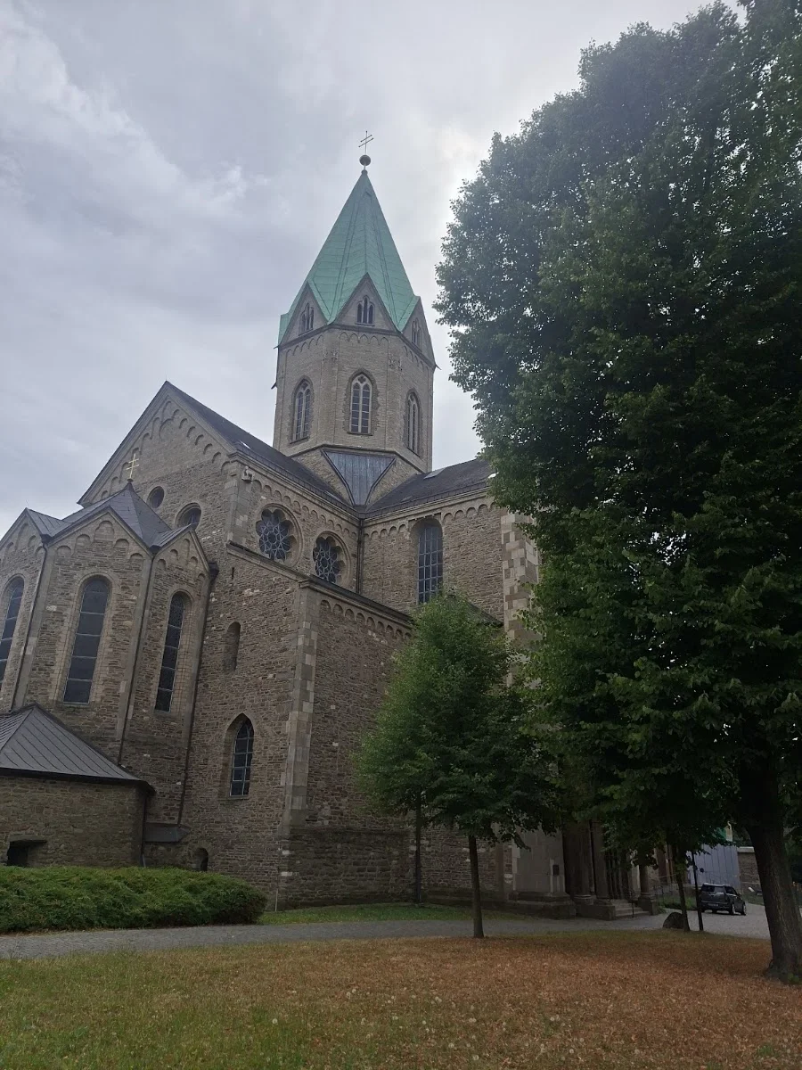 Basilika St. Ludgerus – Katholische Kirche in Essen, Nordrhein-Westfalen