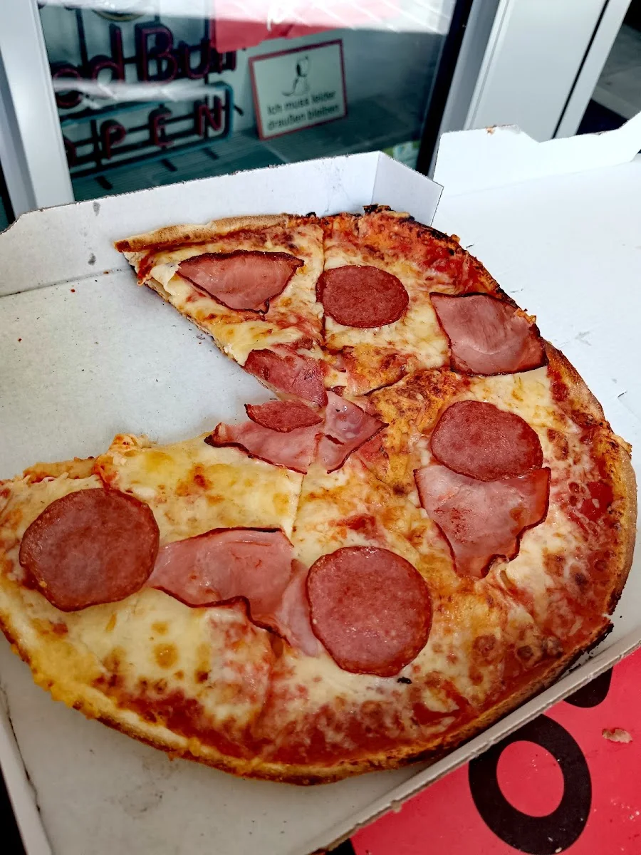 Pizza Pasta Stuttgart – Salami in Stuttgart Stuttgart-Nord, Baden-Württemberg