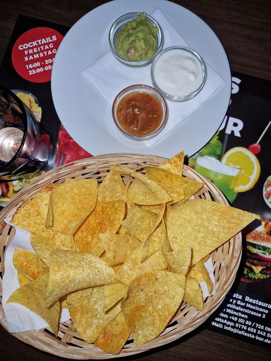 La Fiesta Muenchen Cantina y Bar Mexicano – Nachos in München, Bayern