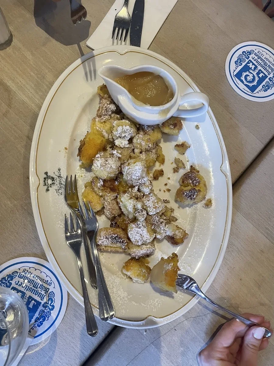 Augustiner Bürgerheim – Kaiserschmarrn in München, Bayern