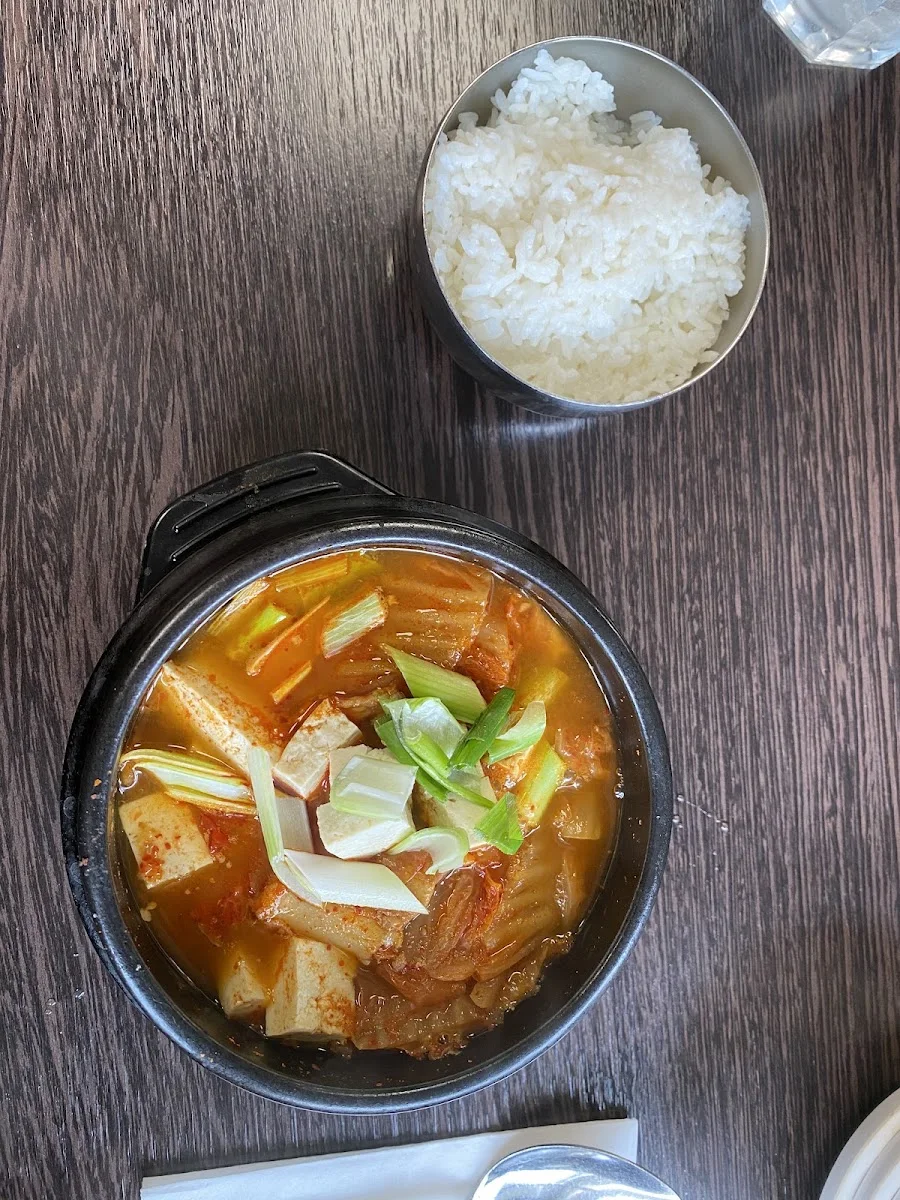 Restaurant HODORI – Essen und Trinken in Berlin