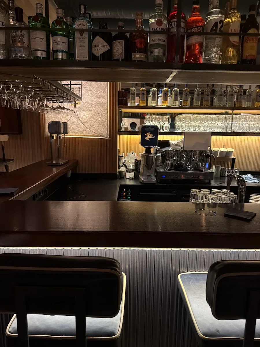 Souxe Meze – Bar in München, Bayern