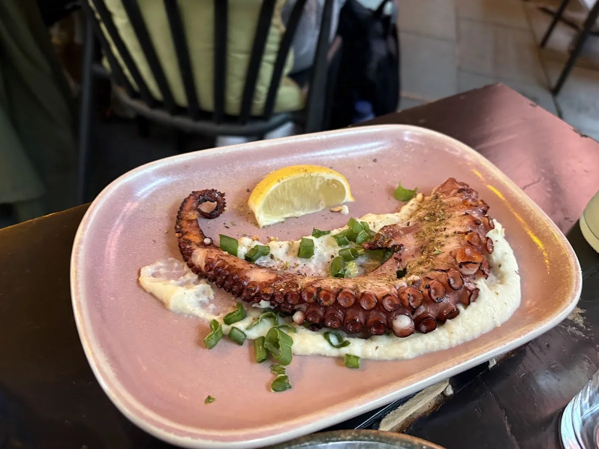 Souxe Meze – Pulpo in München, Bayern