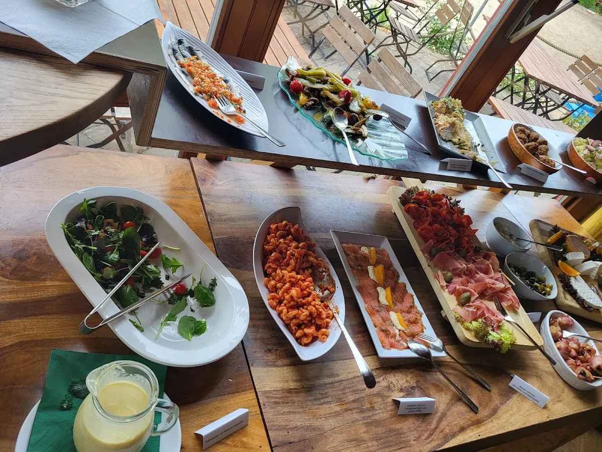 Restaurant Krokodil – Essen und Trinken in Berlin