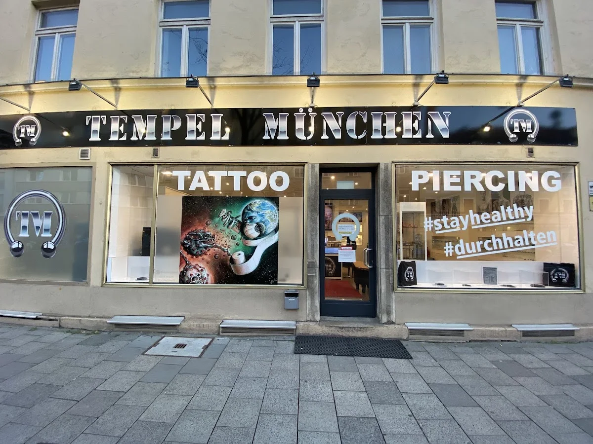 Tempel München Piercing & Tattoo – Außenbereich in München, Bayern