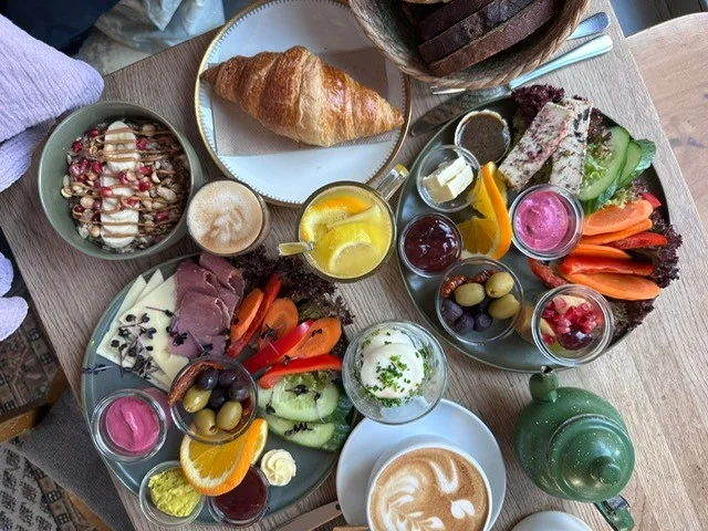 Glauburg Café – Essen und Trinken in Frankfurt am Main, Hessen