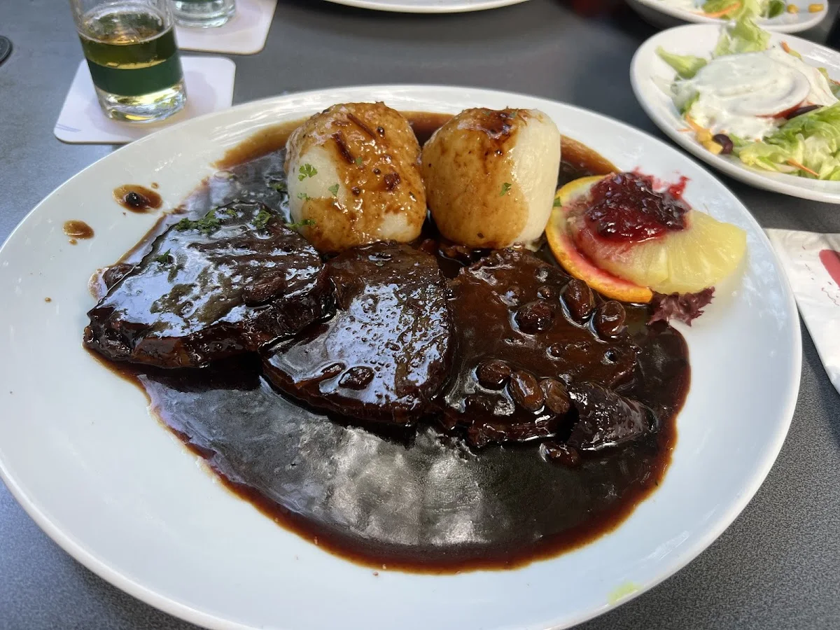 Gilden Brauhaus Ihr Restaurant und Brauhaus in Köln Mülheim – Sauerbraten in Köln, Nordrhein-Westfalen