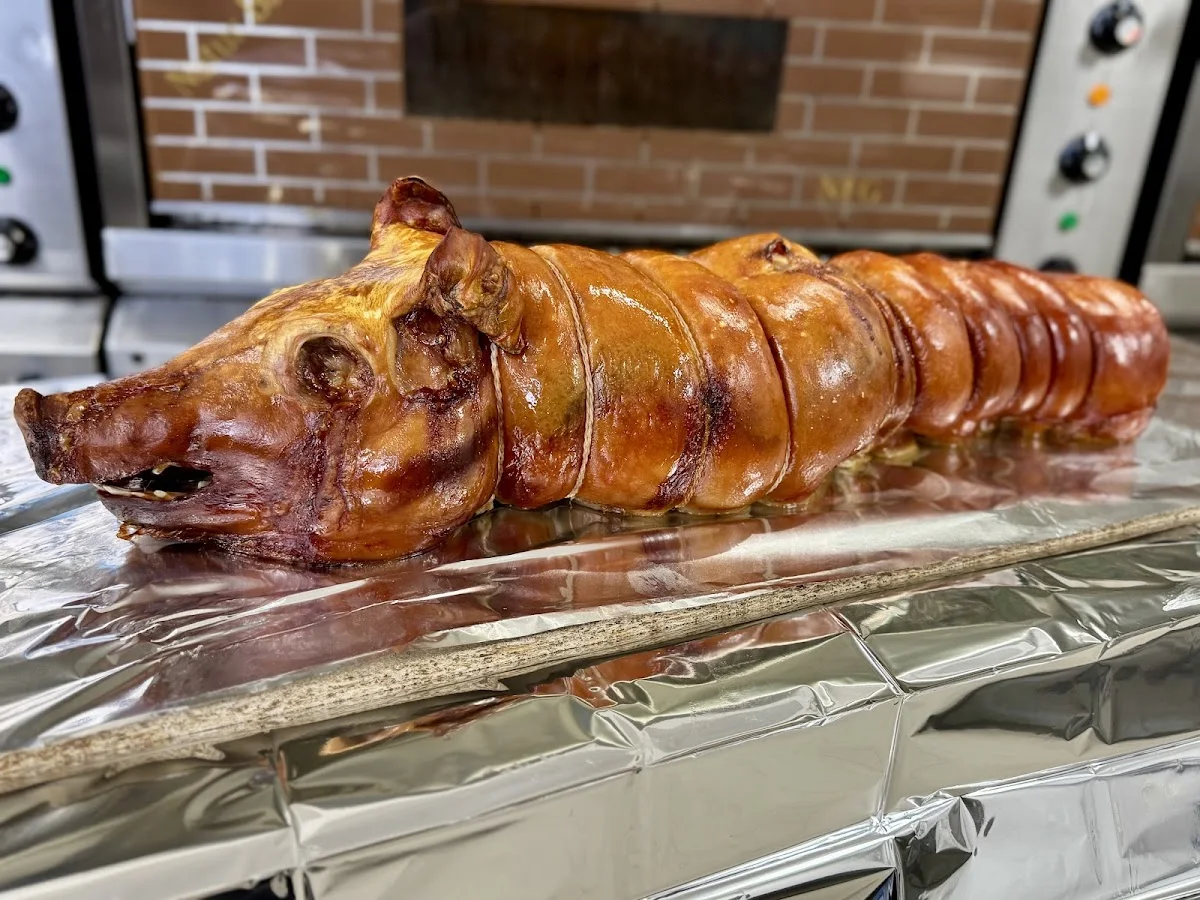 Spanferkel-Catering BESTE SPANFERKELBRATEREI & PARTYSERVICE BERLIN – Spanferkel in Berlin