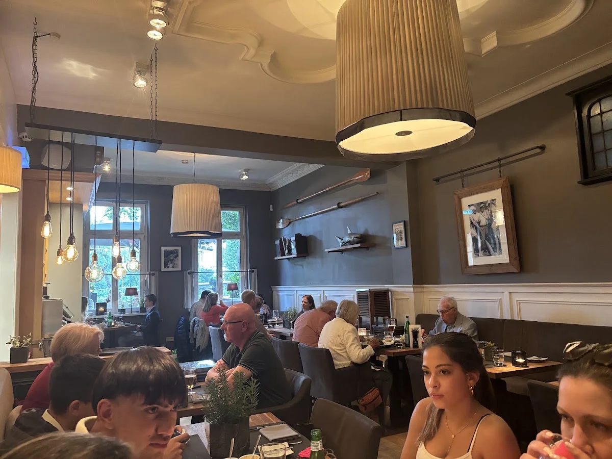 Henny's Restaurant & Events – Atmosphäre in Hamburg
